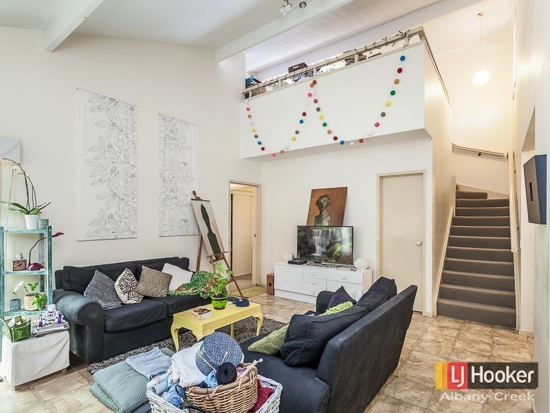 70 Old Northern Road, Albany Creek QLD 4035