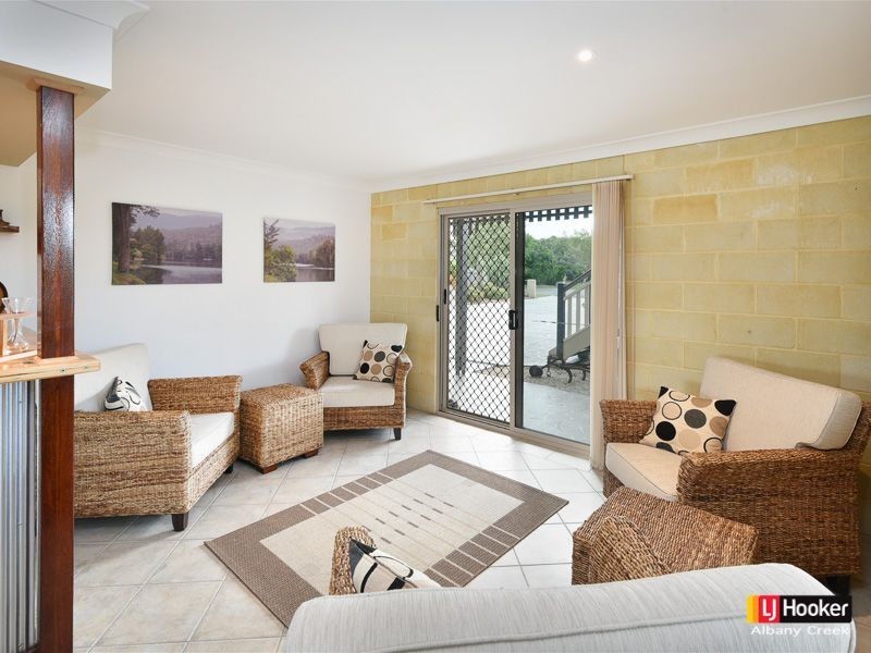 38 Inverpine Court, Petrie QLD 4502