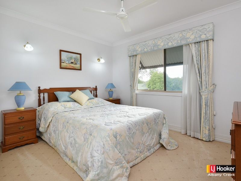 38 Inverpine Court, Petrie QLD 4502