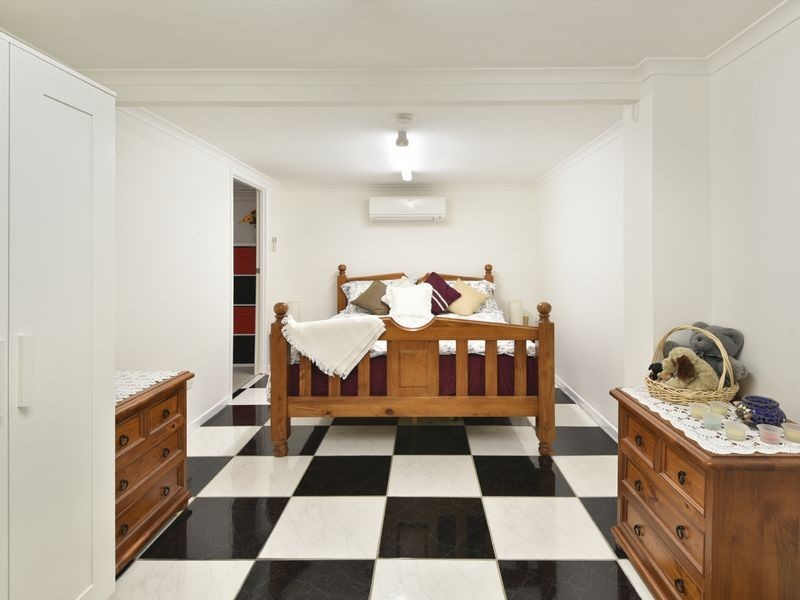 4 Karena Street, Brendale QLD 4500