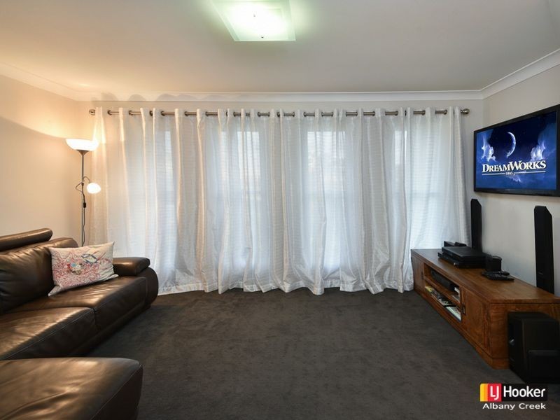 19 Hillary Drive, Warner QLD 4500