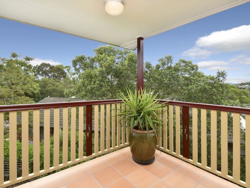 7 Jessica Court, Eatons Hill QLD 4037
