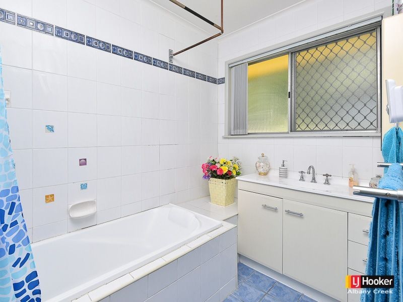 Eatons Hill QLD 4037