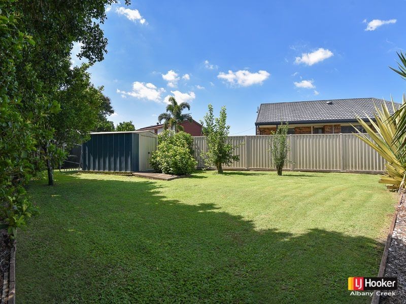 16 Garganey Street, Albany Creek QLD 4035
