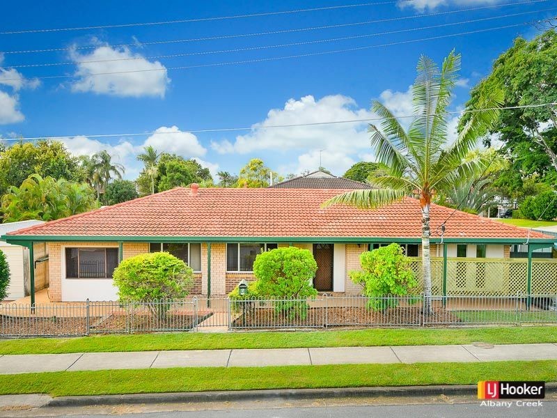 2 Stephen Street, Albany Creek QLD 4035