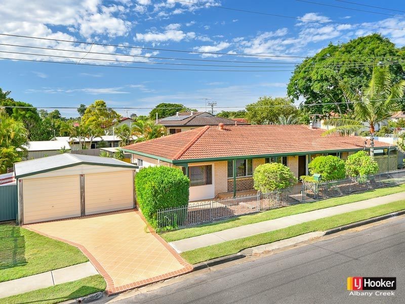 2 Stephen Street, Albany Creek QLD 4035