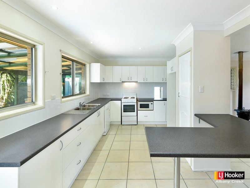 2 Stephen Street, Albany Creek QLD 4035