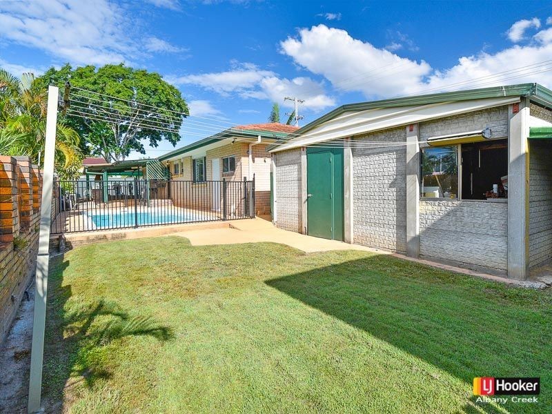 2 Stephen Street, Albany Creek QLD 4035