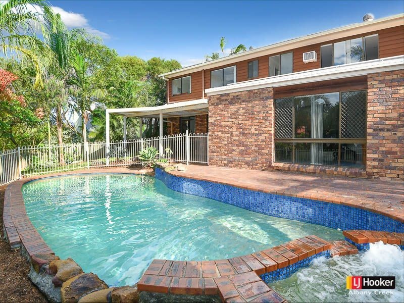 12 Franklin Court, Albany Creek QLD 4035