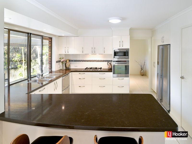 12 Franklin Court, Albany Creek QLD 4035