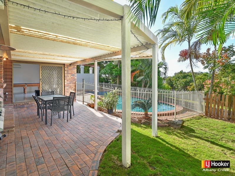 12 Franklin Court, Albany Creek QLD 4035
