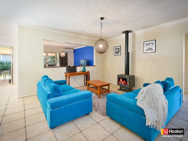 9 Fred Campbell Drive, Albany Creek QLD 4035