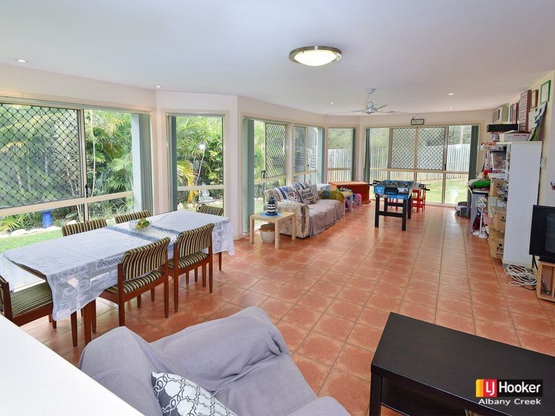 3 Zorina Court, Eatons Hill QLD 4037