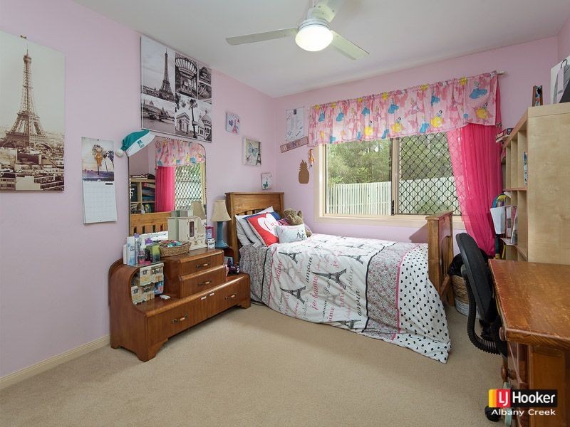 3 Zorina Court, Eatons Hill QLD 4037