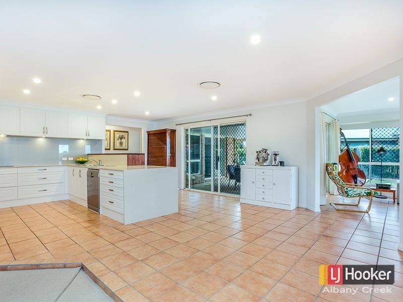 5 Dimbulah Court, Albany Creek QLD 4035
