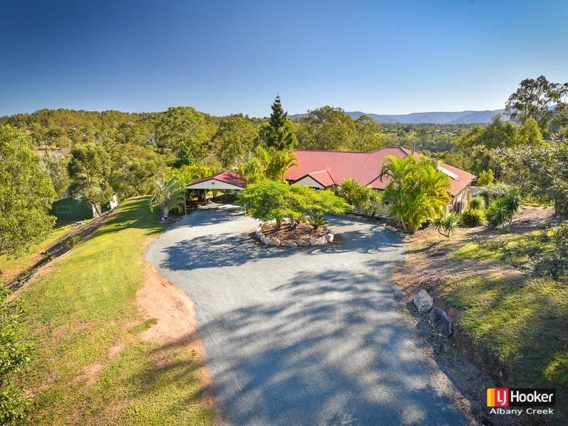 598 Eatons Crossing Road, Clear Mountain QLD 4500