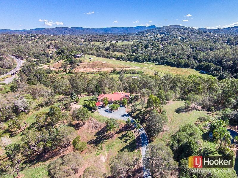 598 Eatons Crossing Road, Clear Mountain QLD 4500