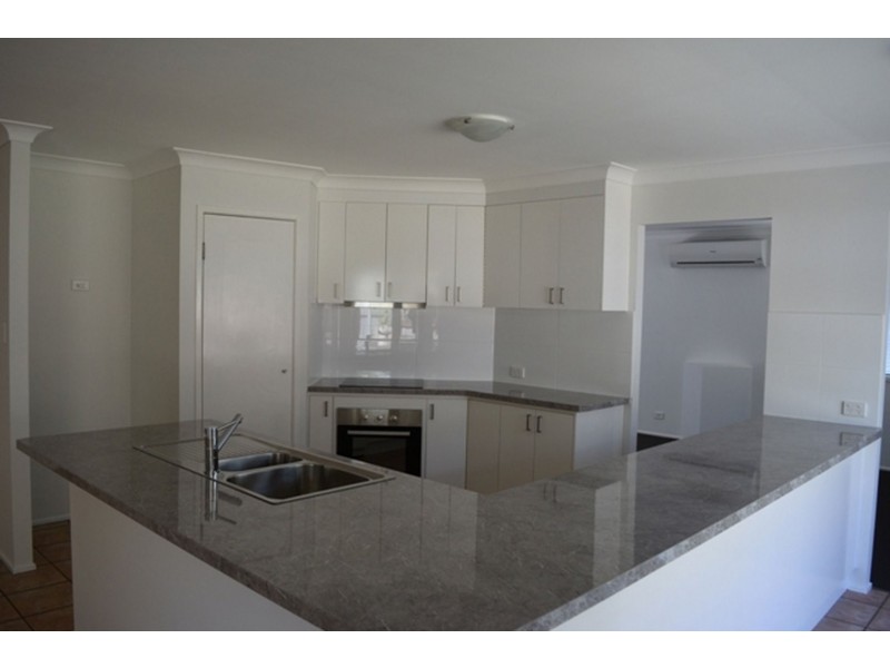 9 Tallebudgera Crescent, Albany Creek QLD 4035