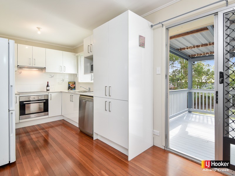 667 Albany Creek Road, Albany Creek QLD 4035