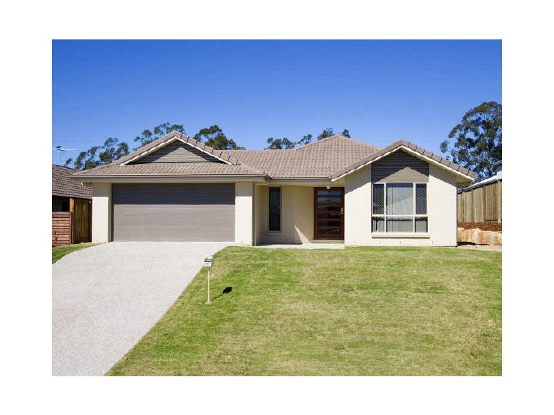 1 Bend Court, Eatons Hill QLD 4037