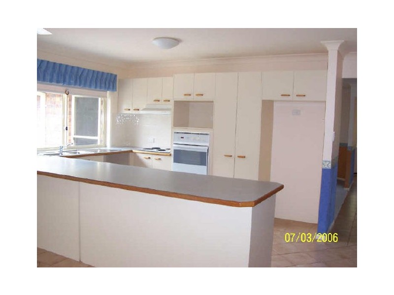 Eatons Hill QLD 4037