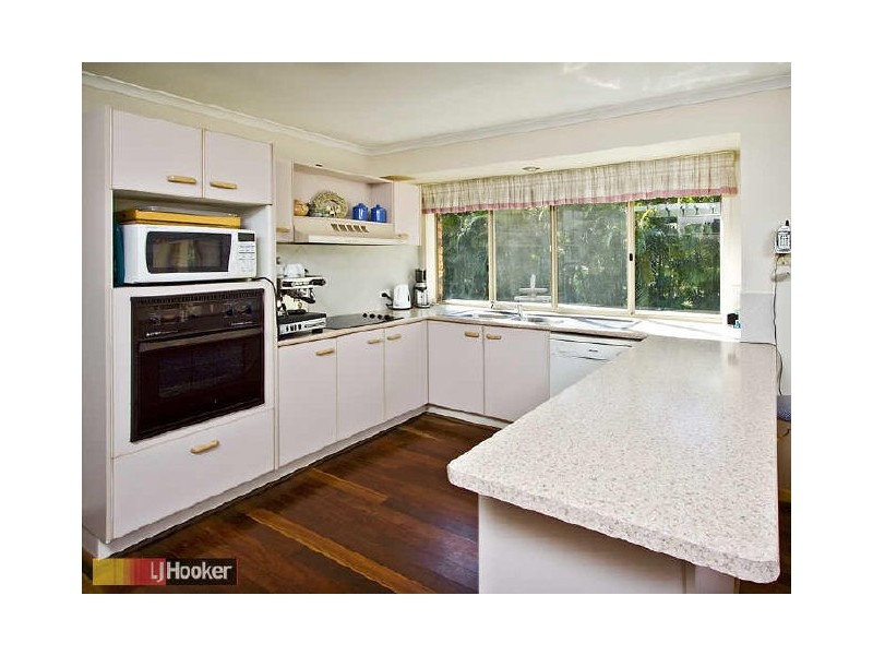 Eatons Hill QLD 4037