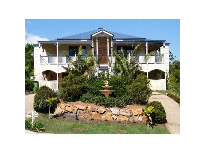 127 Saraband Drive, Eatons Hill QLD 4037