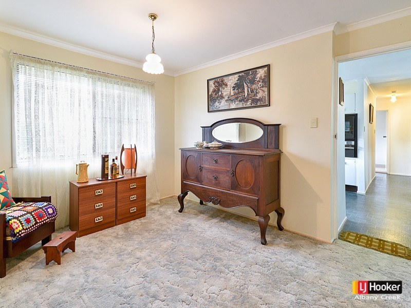 1 Eden Drive, Eatons Hill QLD 4037