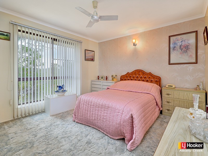1 Eden Drive, Eatons Hill QLD 4037