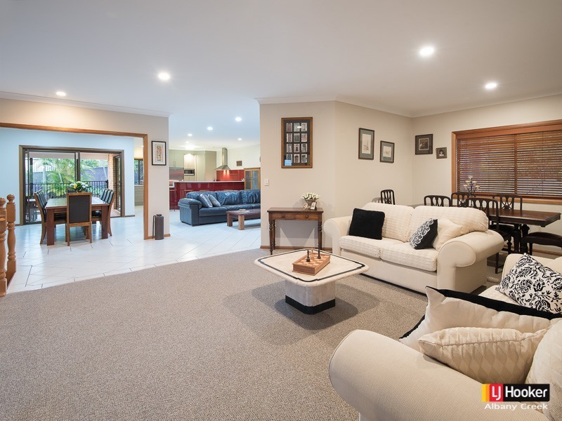 17 Hero Street, Eatons Hill QLD 4037