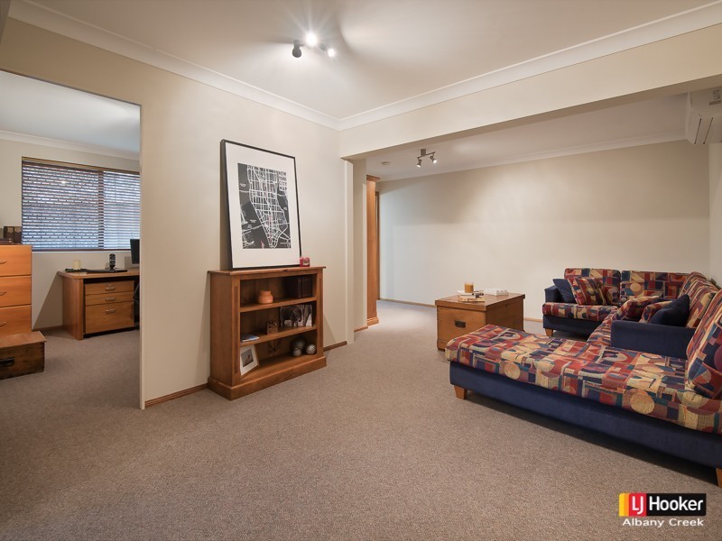 17 Hero Street, Eatons Hill QLD 4037