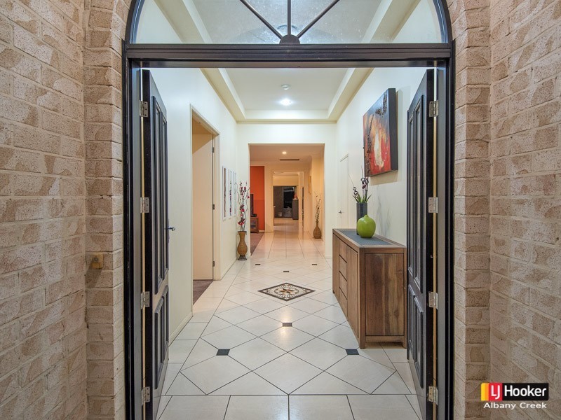 47 Hunter Circuit, Petrie QLD 4502