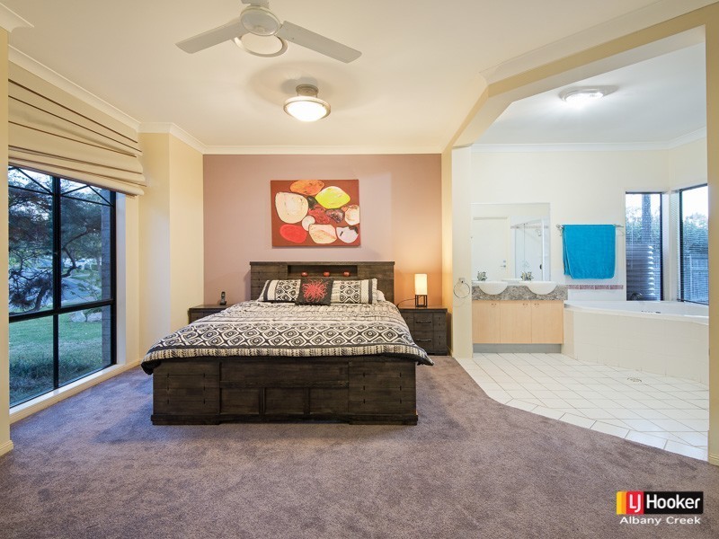 47 Hunter Circuit, Petrie QLD 4502