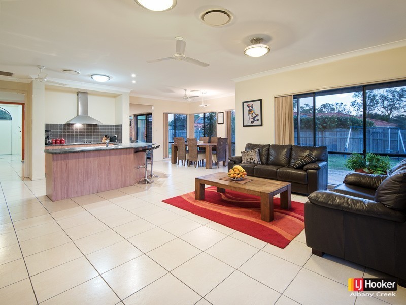 47 Hunter Circuit, Petrie QLD 4502