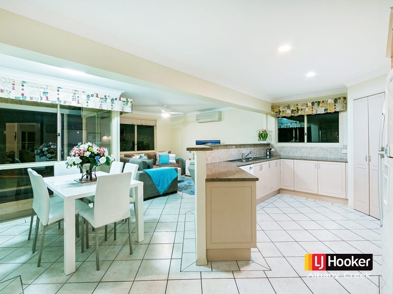 7 Egret Court, Albany Creek QLD 4035