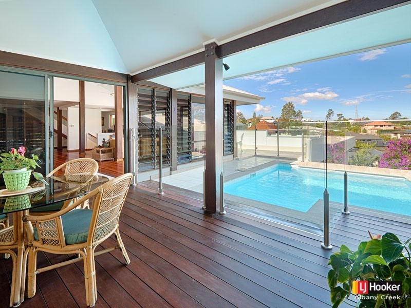 35 Brigadoon Crescent, Eatons Hill QLD 4037