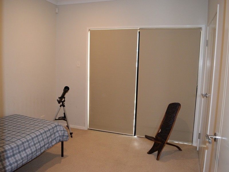 16 Bend Court, Eatons Hill QLD 4037