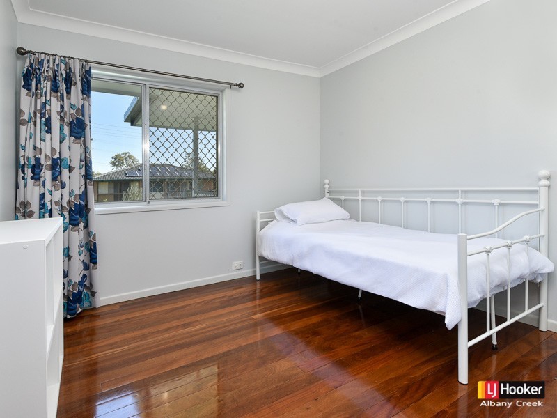 4 Strathford Avenue, Albany Creek QLD 4035