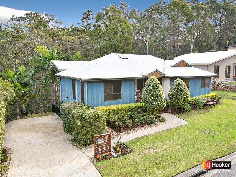 25 Talisman Court, Eatons Hill QLD 4037