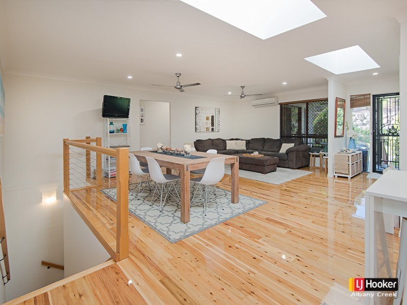 25 Talisman Court, Eatons Hill QLD 4037