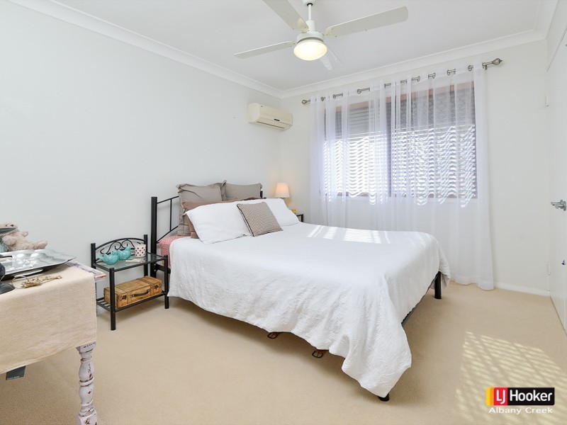 25 Talisman Court, Eatons Hill QLD 4037
