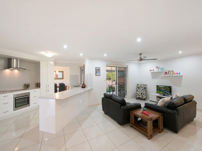 109 Albany Forest Drive, Albany Creek QLD 4035