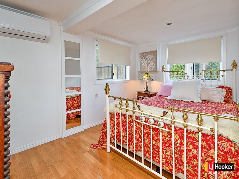 27 Wilson Avenue, Albany Creek QLD 4035