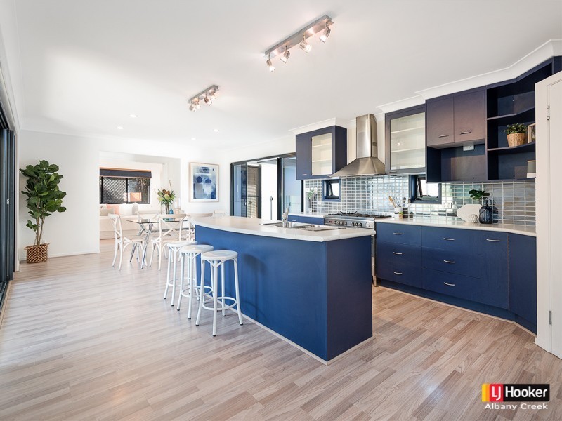 12 Monica Court, Eatons Hill QLD 4037