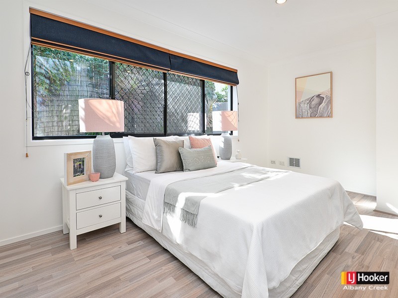 12 Monica Court, Eatons Hill QLD 4037