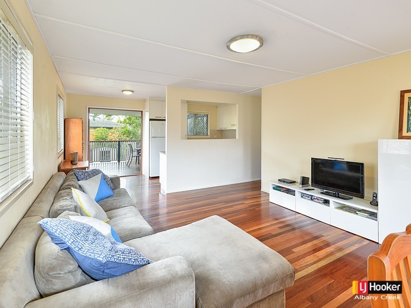 16 Bevlin Court, Albany Creek QLD 4035