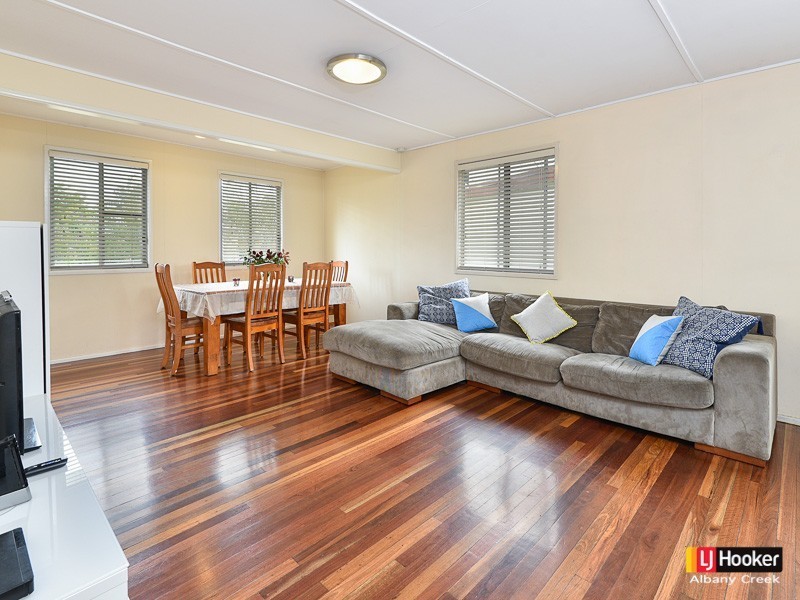 16 Bevlin Court, Albany Creek QLD 4035