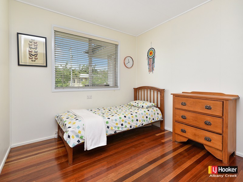 16 Bevlin Court, Albany Creek QLD 4035