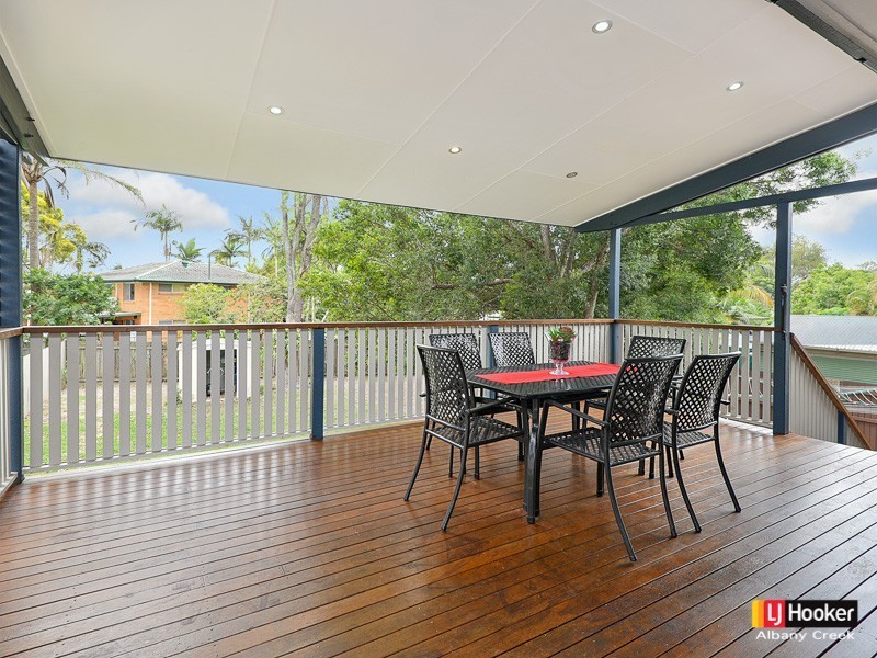 16 Bevlin Court, Albany Creek QLD 4035