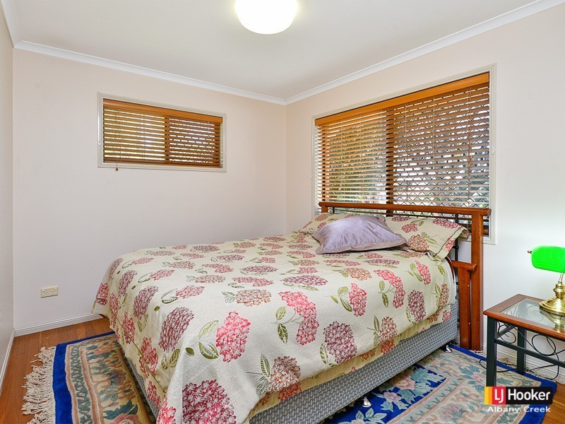 2 Troy Court, Eatons Hill QLD 4037